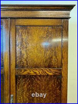 A Rare & Beautiful 100 Year Old Antique Edwardian Oak Wardrobe. C 1920
