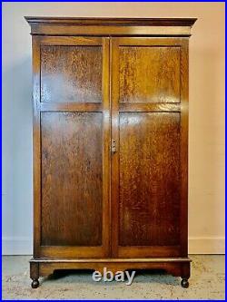 A Rare & Beautiful 100 Year Old Antique Edwardian Oak Wardrobe. C 1920