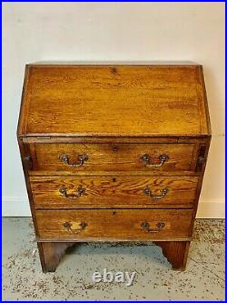A Rare & Beautiful 100 Year Old Antique Honey Oak Fall Front Bureau. C1910