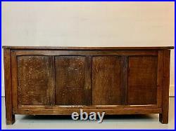 A Rare & Beautiful 100 Year Old Antique Oak Coffer. Made Circa 1910 C
