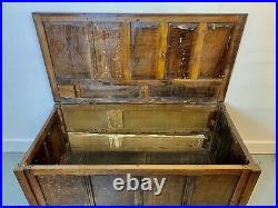 A Rare & Beautiful 100 Year Old Antique Oak Coffer. Made Circa 1910 C