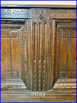 A Rare & Beautiful 200 Year Old Antique English Oak Coffer. C1820 Amazing