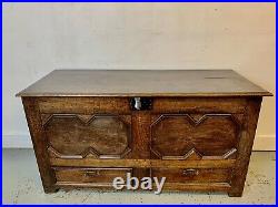 A Rare & Beautiful 200 Year Old Victorian Antique Oak Coffer Sideboard. C1820