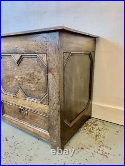 A Rare & Beautiful 200 Year Old Victorian Antique Oak Coffer Sideboard. C1820