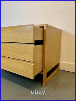 A Rare & Beautiful 20th Century Modern Oak Veneer Quality Chest Of Two Drawers