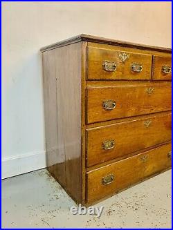 A Rare & Beautiful 230 Year Old Georgian Antique Oak Chest Of Drawers. C1790