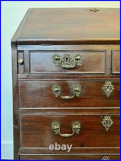 A Rare & Beautiful 235 Year Old Antique Mahogany Bureau Chest of Drawers. 1795 C