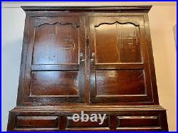 A Rare & Beautiful 250 Year Old Antique Oak 18th C Housekeepers Cupboard. C1770