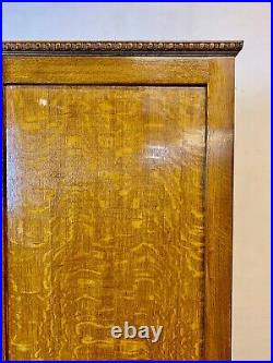 A Rare & Beautiful 80 Year Old Antique Edwardian Mahogany Wardrobe. C1940