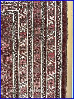 A Rare Traditional Hand made Rug. Genuine Tekke Turkoman Rare & Beautiful Rug
