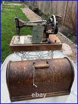 Antique 1920s singer sewing machine good working order N28 1920st Beautiful Rare