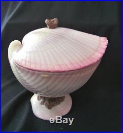 Antique Wedgwood Pearl Ware Shell-Form Box Nautilus Coll. RARE & Beautiful