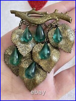 Antique brooch Grapes brooch 1920-30s Vintage green glass beautiful rare