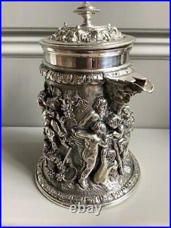 Antique silver plated wine flagon beautiful Victorian ewer of flagon rare piece