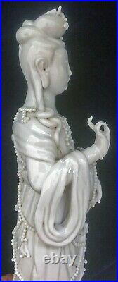 BEAUTIFUL Antique CHINESE Blanc de Chine Guanyin Kwanyin Porcelain Figure RARE