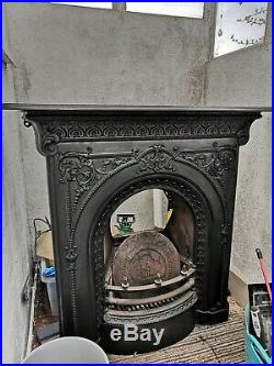 BEAUTIFUL Cast Iron Fireplace complete with fire brick (VERY RARE)