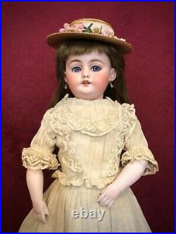 Beautiful Antique Simon & Halbig Bisque Doll RARE Pull String Flirty Eyes