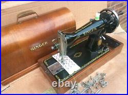 Beautiful Rare Singer 15, 15K vintage hand crank sewing machine with Trefoil
