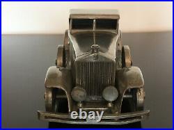 Beautiful antique and rare decorative Rolls Royce Phantom 1931, Made of pure Tin