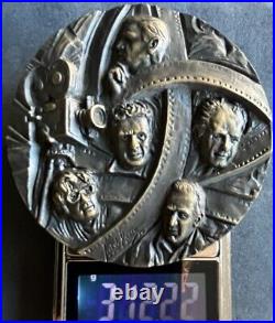 Beautiful antique rare bronze medal with high reliefs dedicated to cinema art