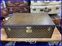 Beautiful unusual rare vintage louis vuitton aero trunk malle baule