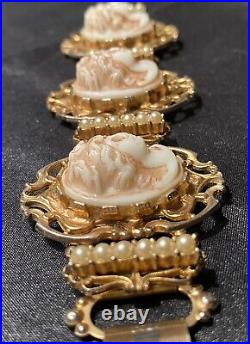 Gorgeous RARE Antique Cream Cameo and Pearl Chainlink Gold Tone Bracelet