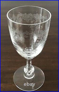 RARE 8x St Louis Cleo Style Antique Beautiful Crystal Engraved Wine Glasses