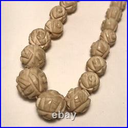 RARE Antique Hand Carved Necklace Early 1900s Graduated Beads Floral 18