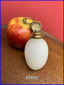 Rare Antique C1860 White Glass perfume scent bottle Beautiful Early Museum Qual