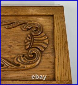 Rare Carved French oak beautiful bureaux / writting desk / Secretaire (LOT 1655)