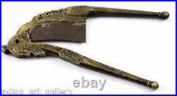 Rare antique beautiful brass betel nut cutter hand crafted home décor. I12-68