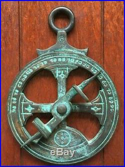 Very Beautiful antique and rare Portuguese astrolabe made of bronze XVII century