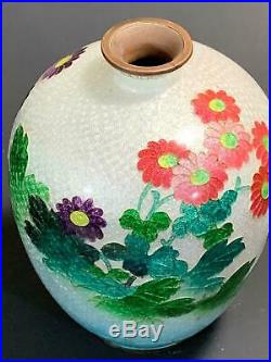 Very Rare and Beautiful Japanese Antique Ginbari Cloisonne Vase
