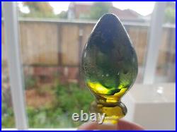 Very very beautiful old and expensive rare decanter heavy glass stopper. L150u