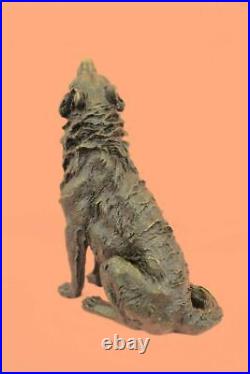 Wolf Howling at the moon-Beautiful Bronze Figurine by Barye-Signed-Rare Figure